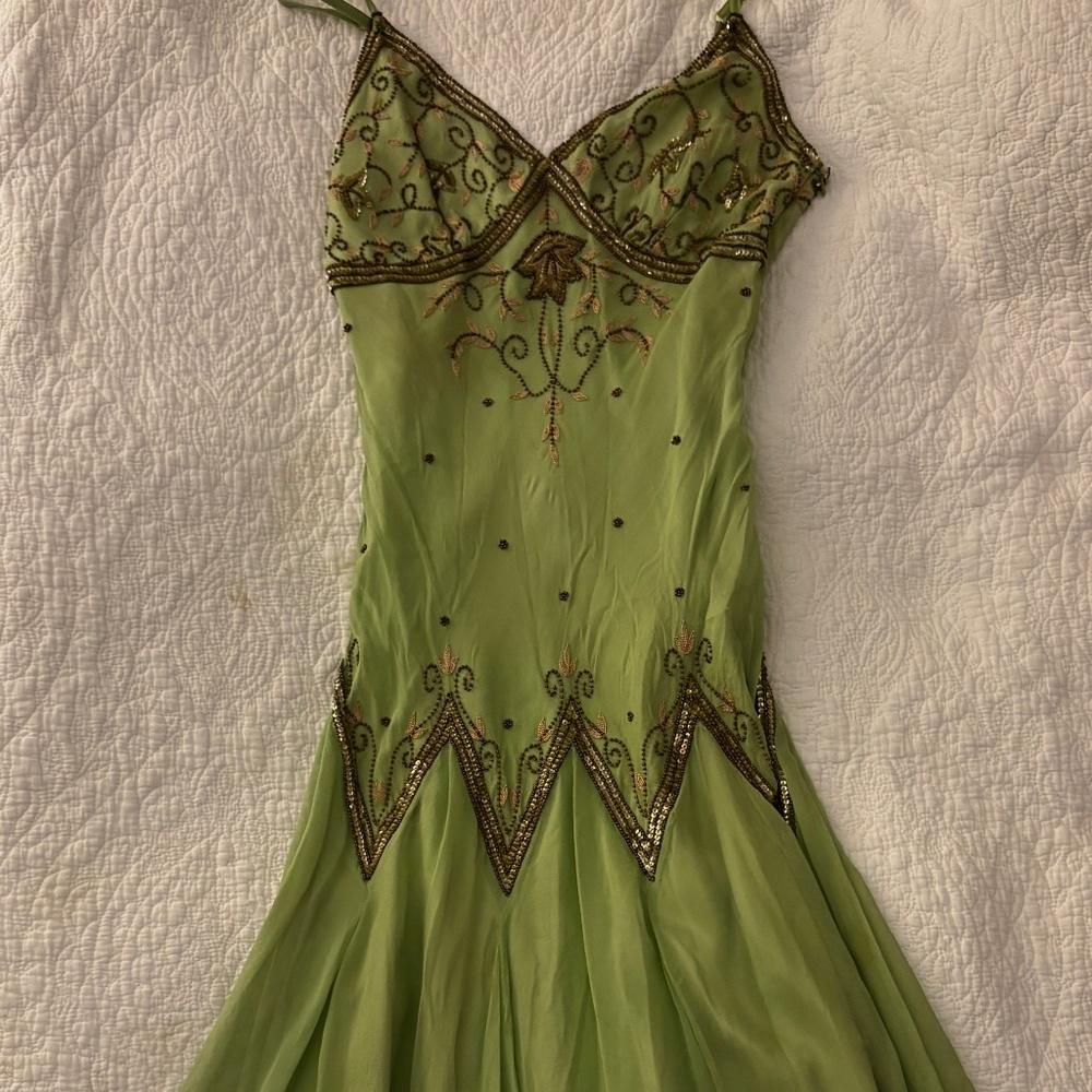 adrianna papell green beaded dress vintage | Dresses | Adrianna Papell Evening Size 2 Y2k Formal Gown Sage color:Rustic Walnut Black Sheer Mesh Ruched a-line-dresses hand sewn in sparkling
